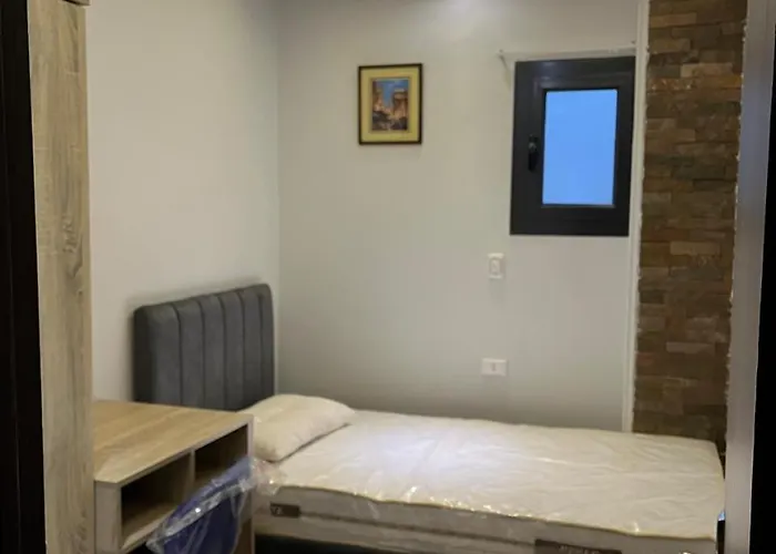 Private Room In Shared Apartment New Cairo